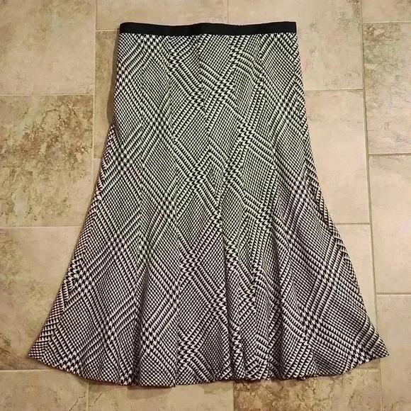 Charter Club Houndstooth Flare Paneled Midi Skirt - Picture 1 of 8